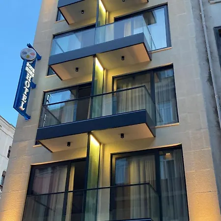 Four Sides Beyoglu Hotel 4*