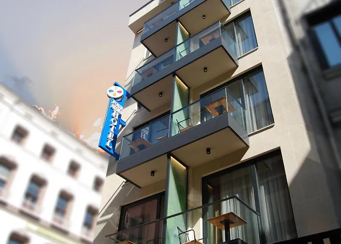 Отель Four Sides Beyoglu 4*