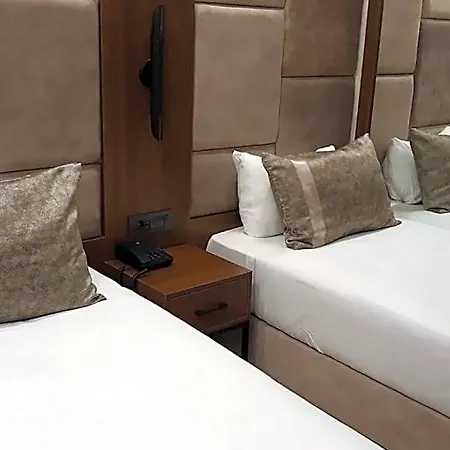 Four Sides Beyoglu Hotel 4*