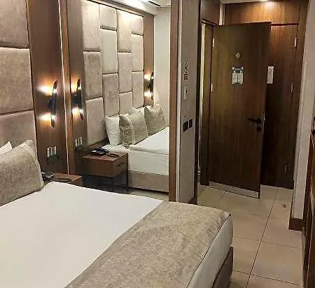 Four Sides Beyoglu Hotel
