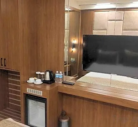 Four Sides Beyoglu Hotel 4*