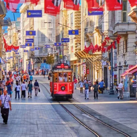 Four Sides Beyoglu Hotel