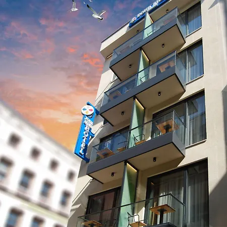 Four Sides Beyoglu 4*